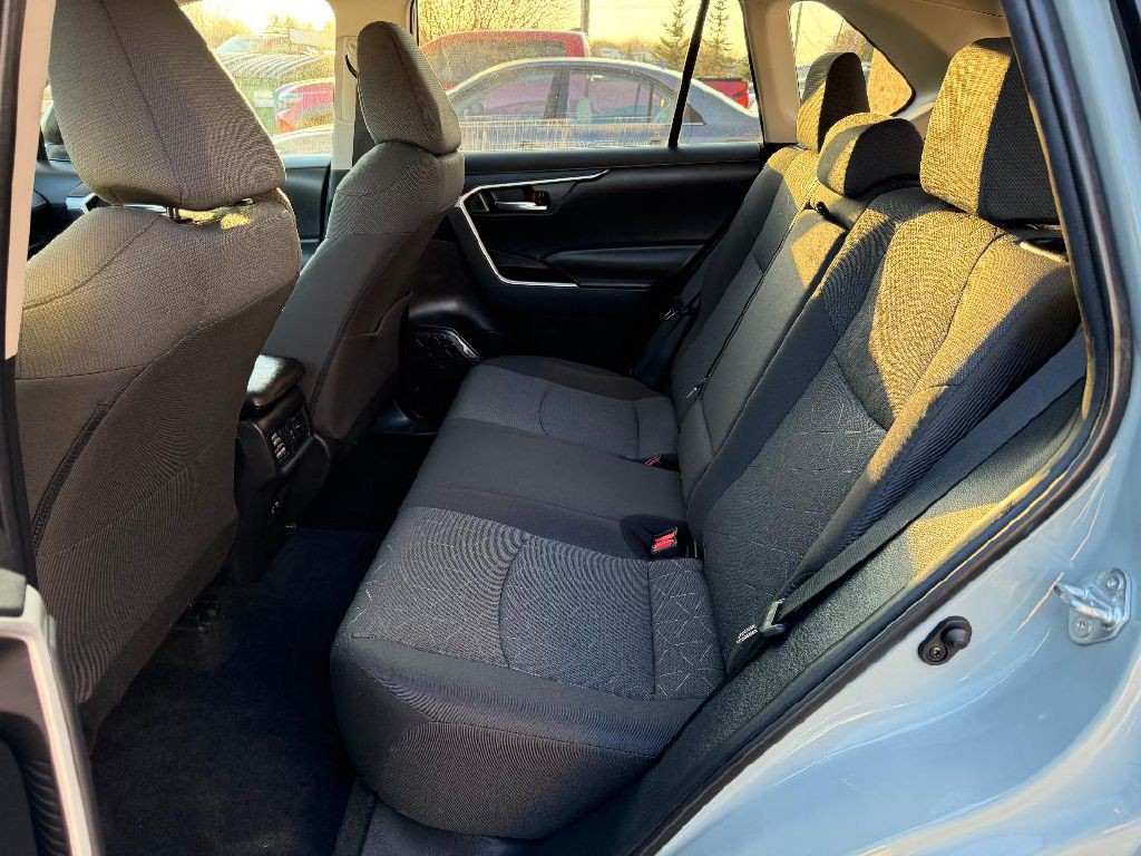 2021 Toyota Rav4 Image 8