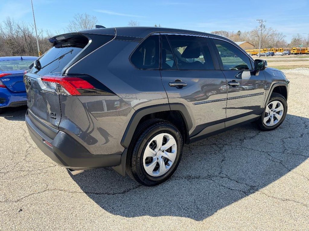 2024 Toyota Rav4 Image 4