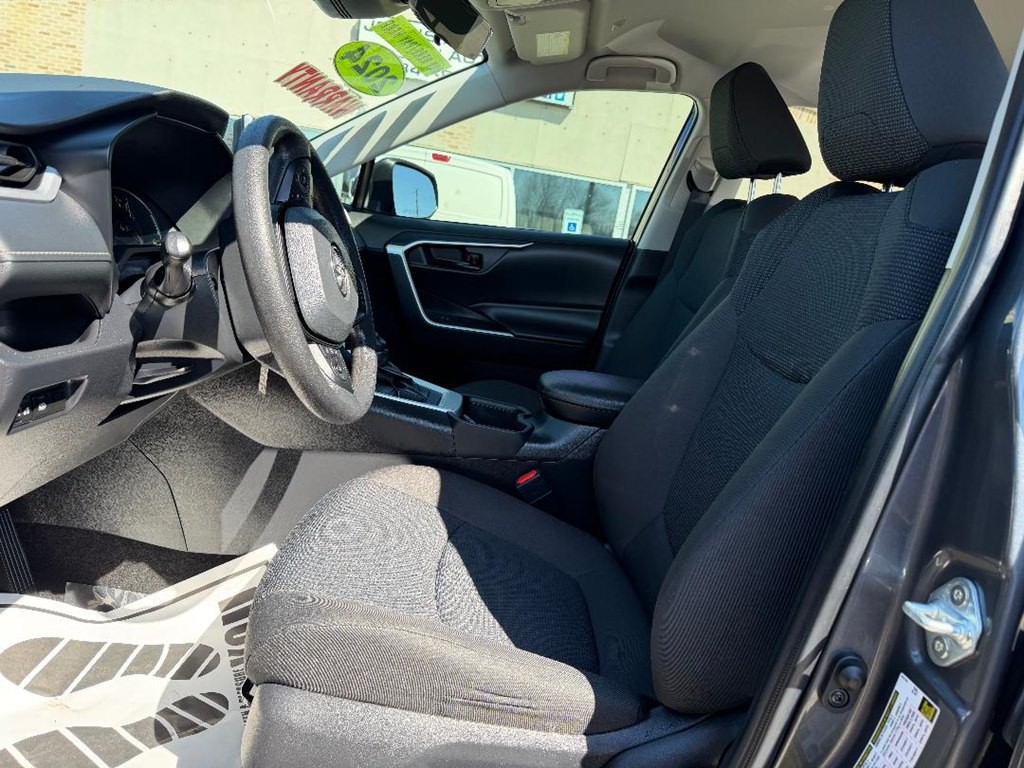 2024 Toyota Rav4 Image 9