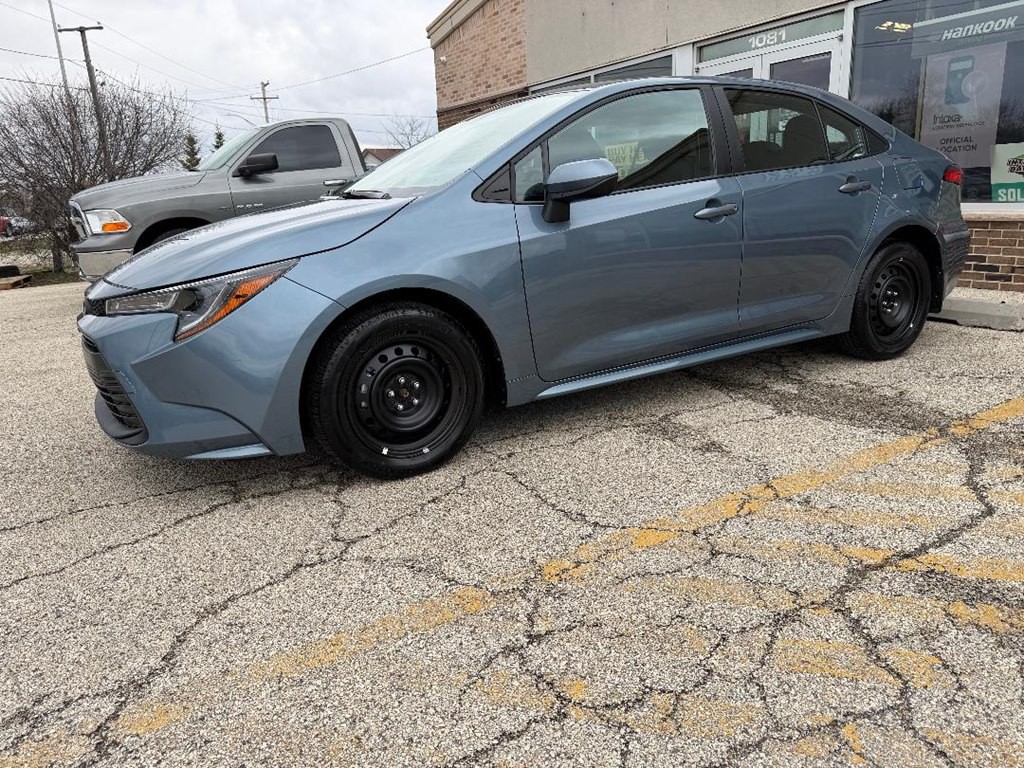 2025 Toyota Corolla Image 3