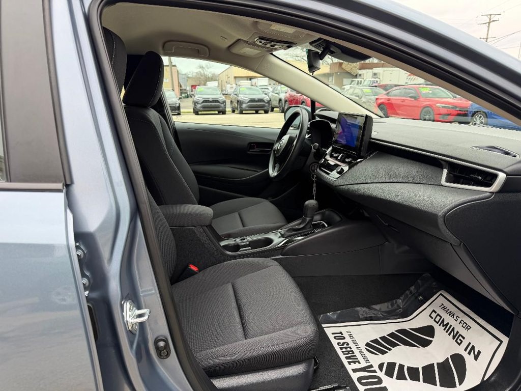 2025 Toyota Corolla Image 9