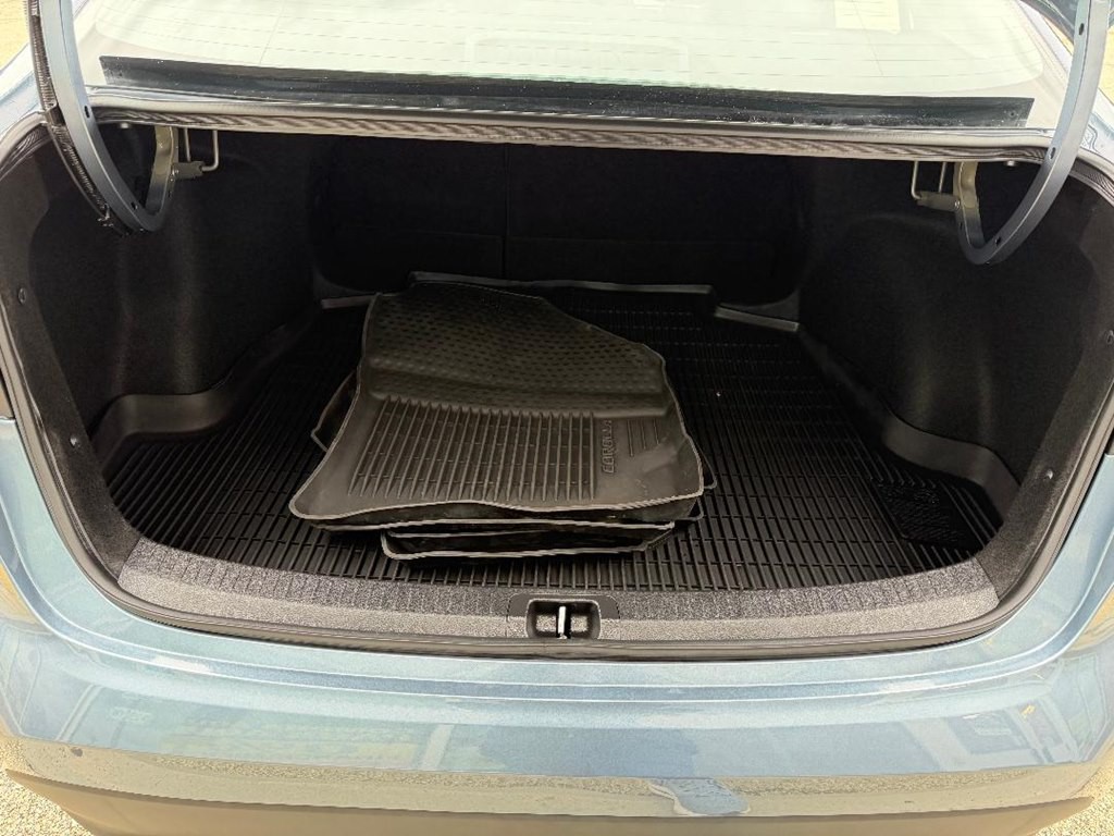 2025 Toyota Corolla Image 11