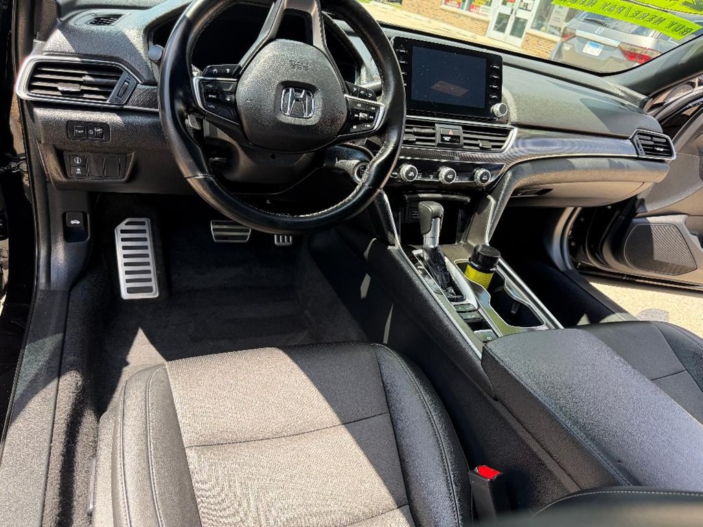2022 Honda Accord Image 12