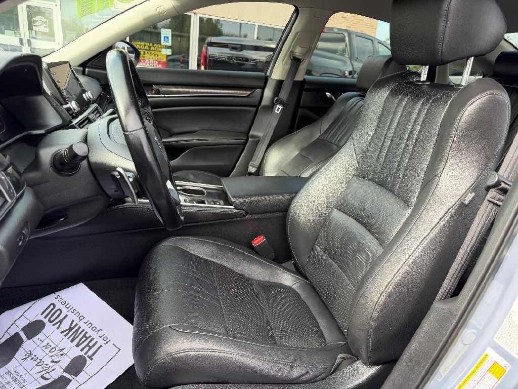 2021 Honda Accord Image 8