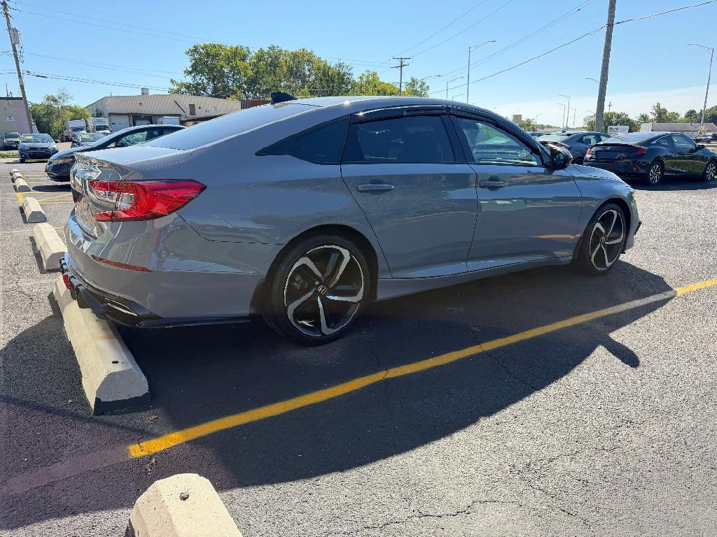 2022 Honda Accord Image 4