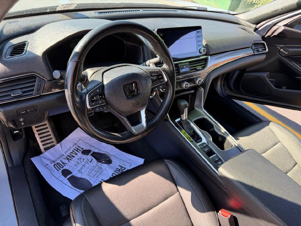 2022 Honda Accord Image 9