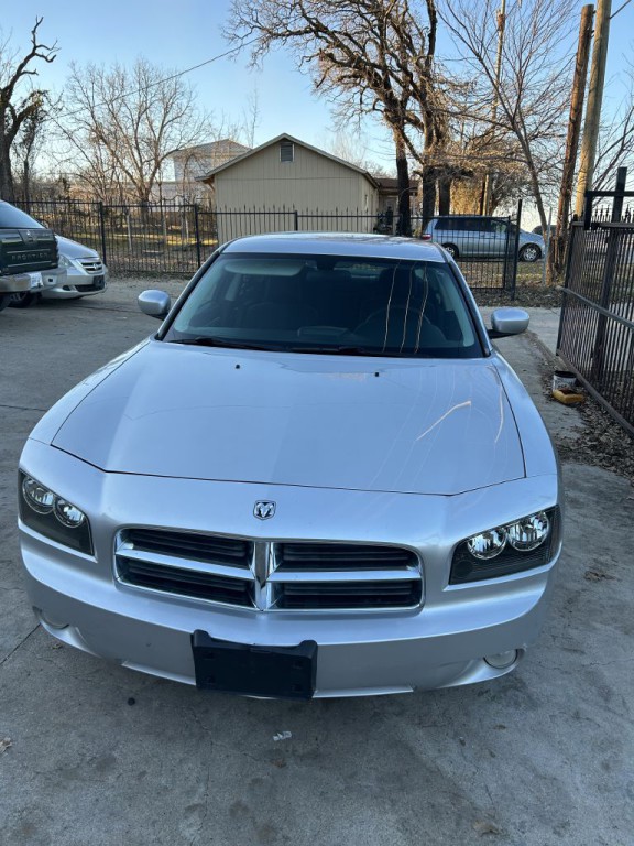 2010 Dodge Charger Image 1