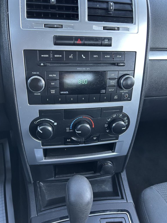 2010 Dodge Charger Image 12