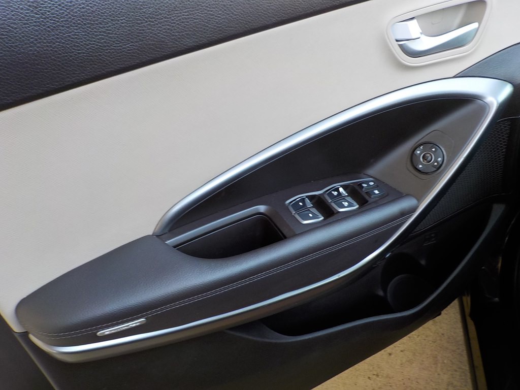 2017 Hyundai Santa Fe Sport Image 7