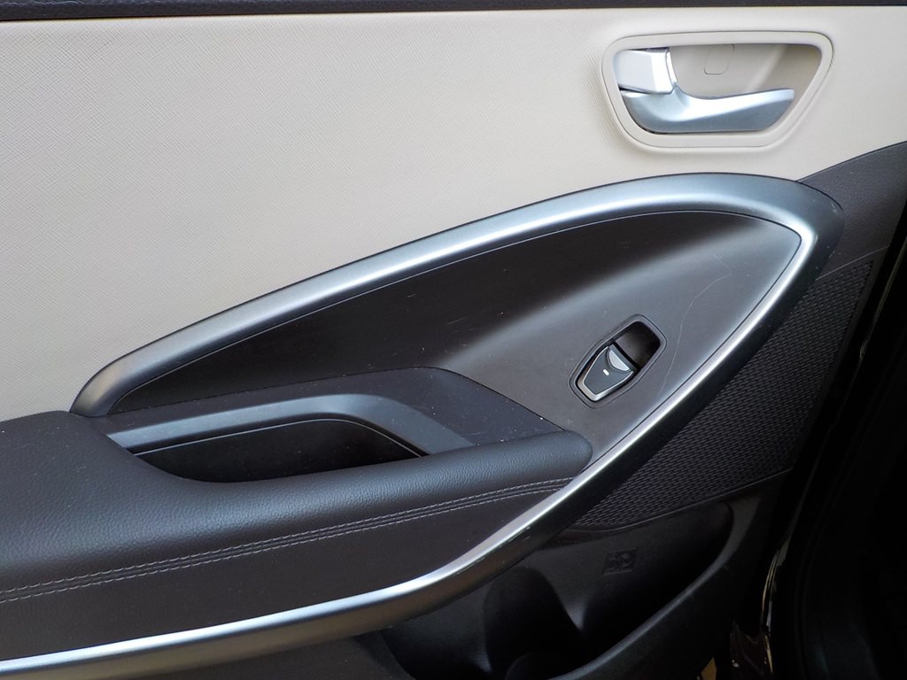 2017 Hyundai Santa Fe Sport Image 18