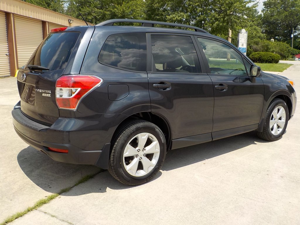 2015 Subaru Forester Image 5