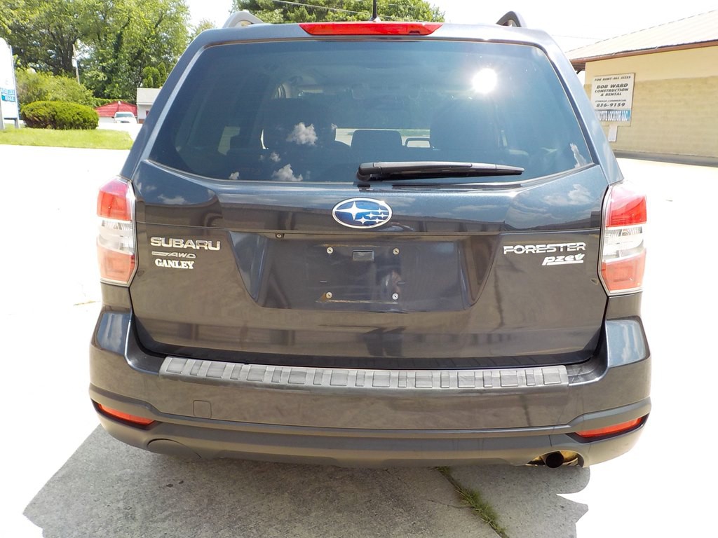 2015 Subaru Forester Image 6