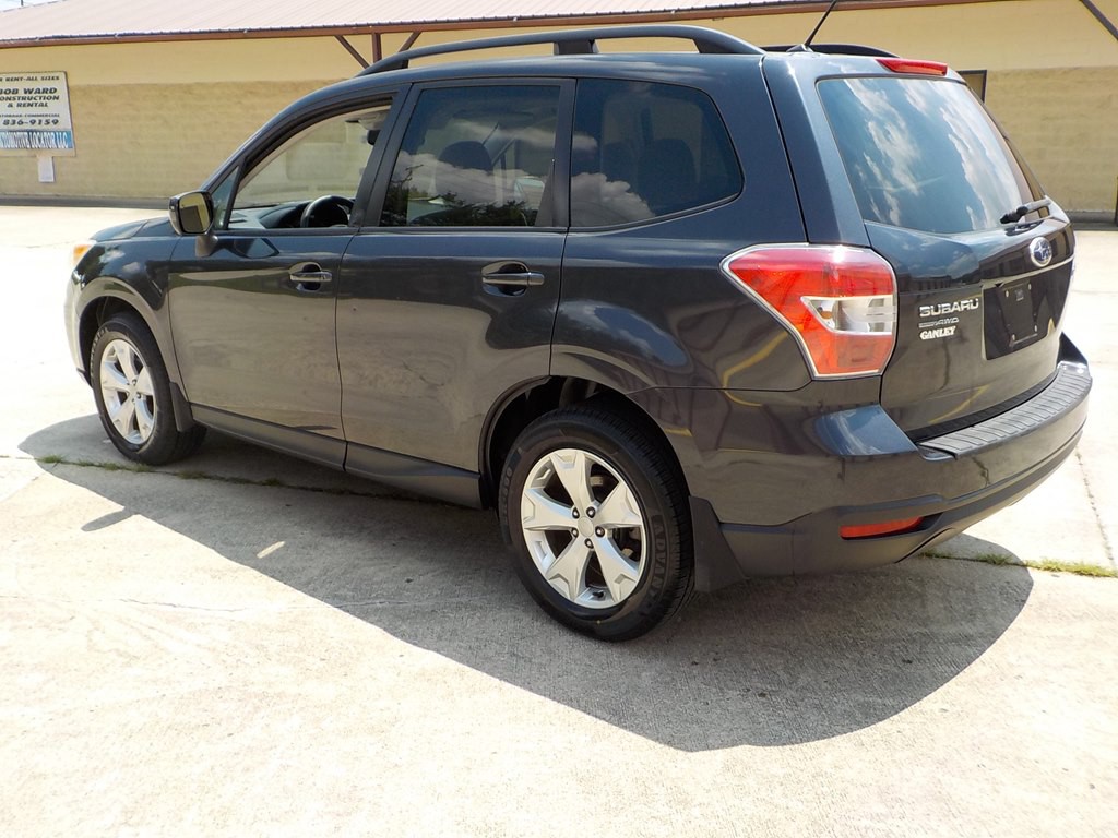 2015 Subaru Forester Image 7