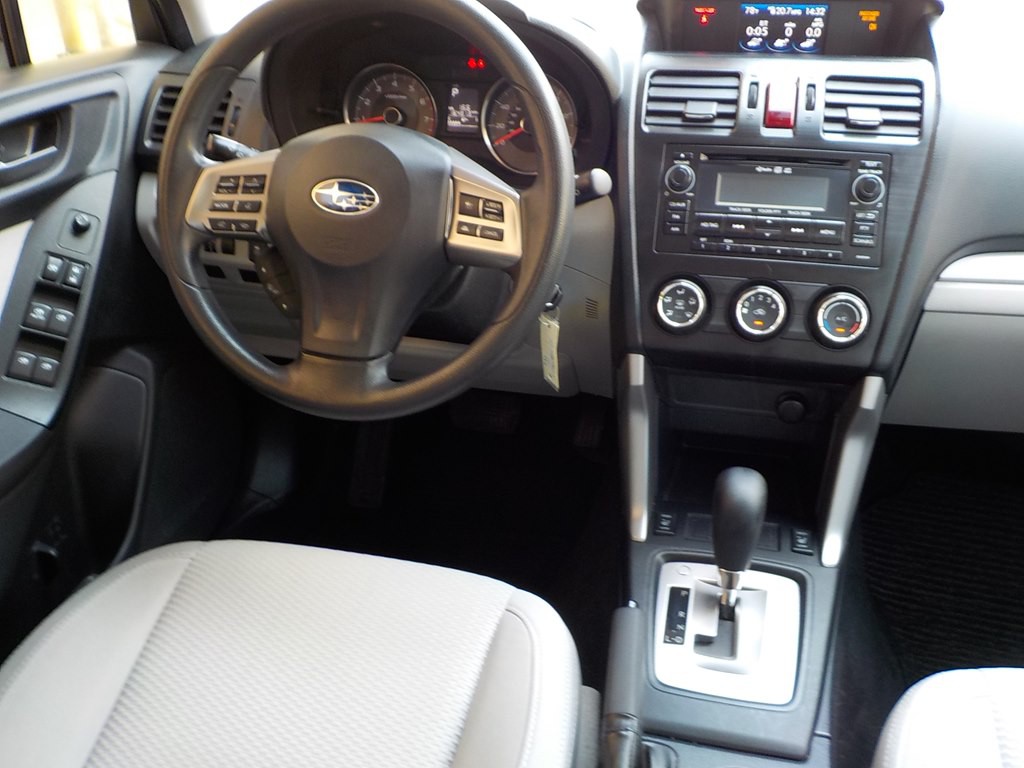 2015 Subaru Forester Image 23