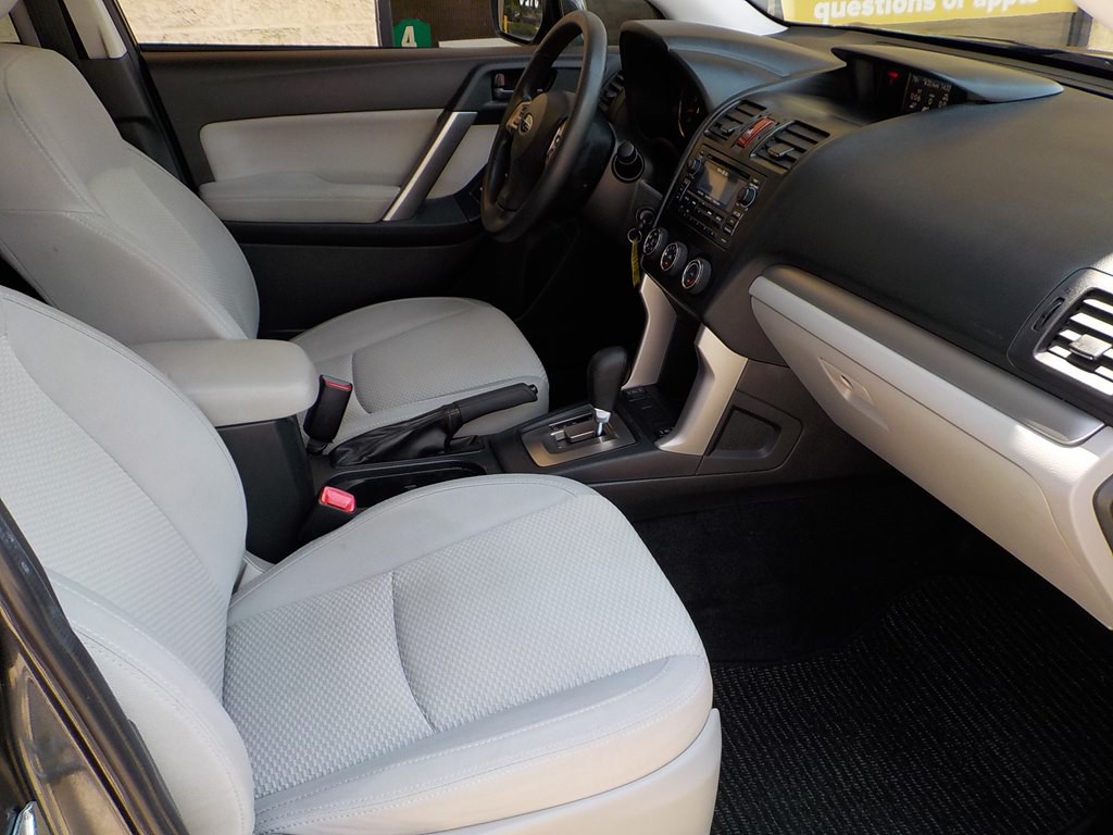 2015 Subaru Forester Image 28
