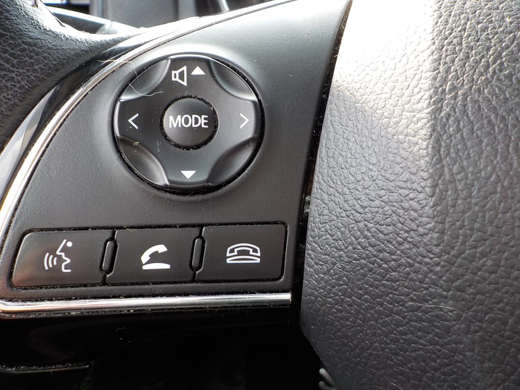 2018 Mitsubishi Outlander Image 14