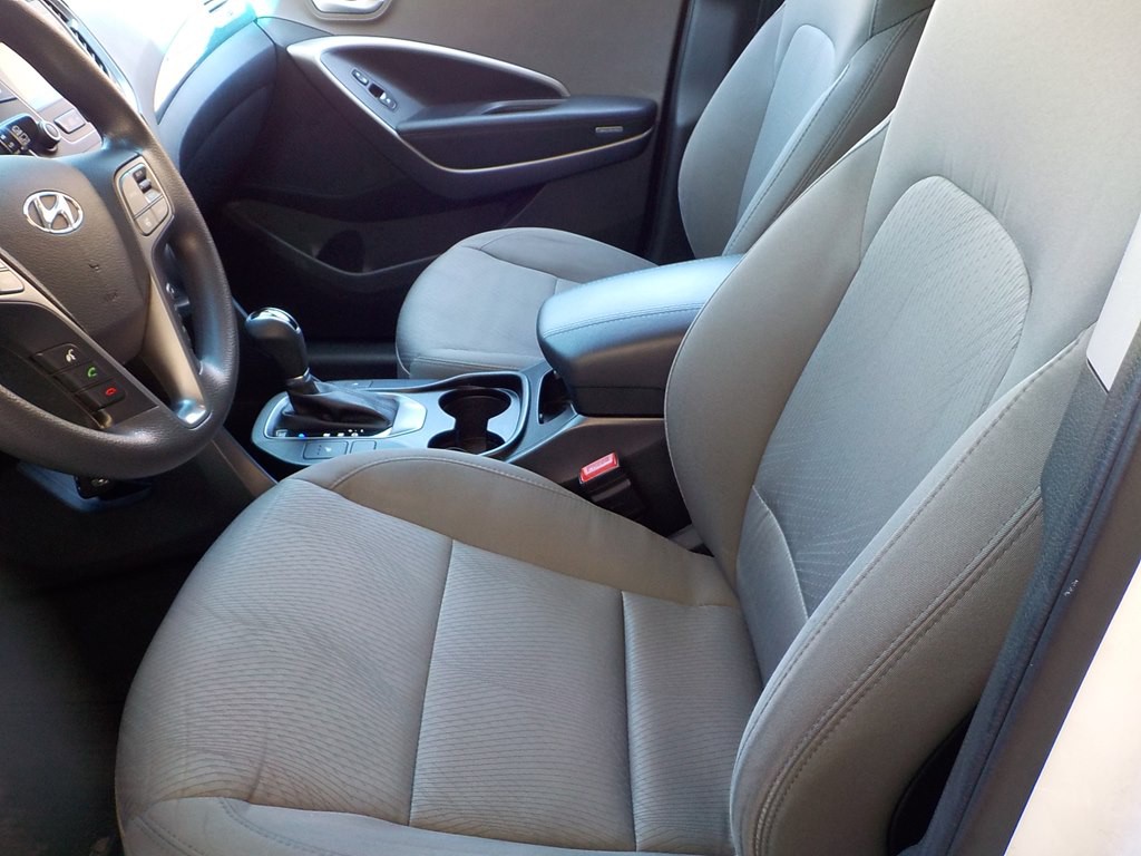 2016 Hyundai Santa Fe Sport Image 12
