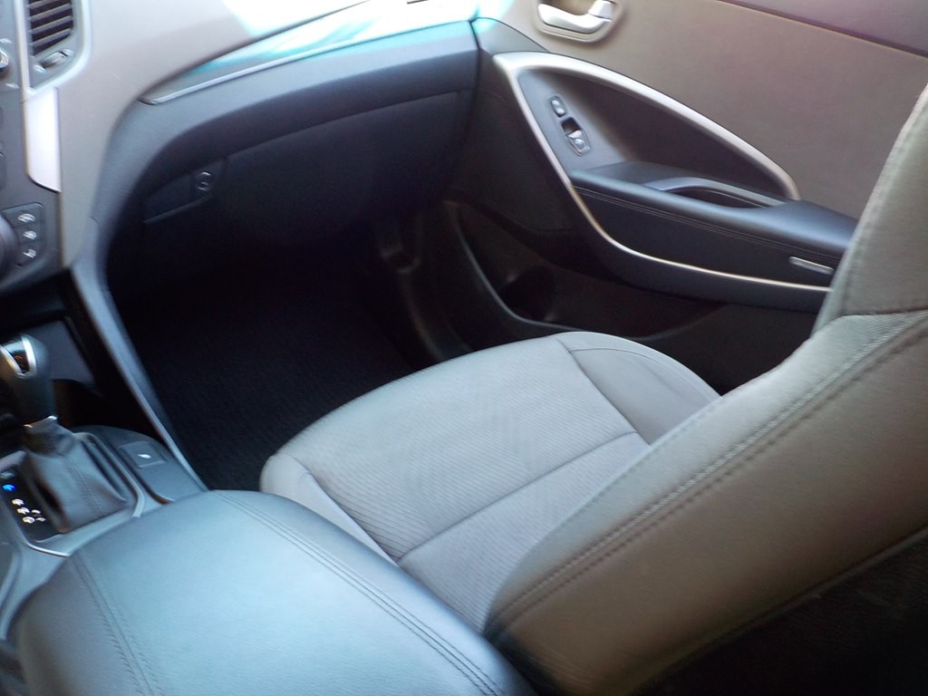 2016 Hyundai Santa Fe Sport Image 23