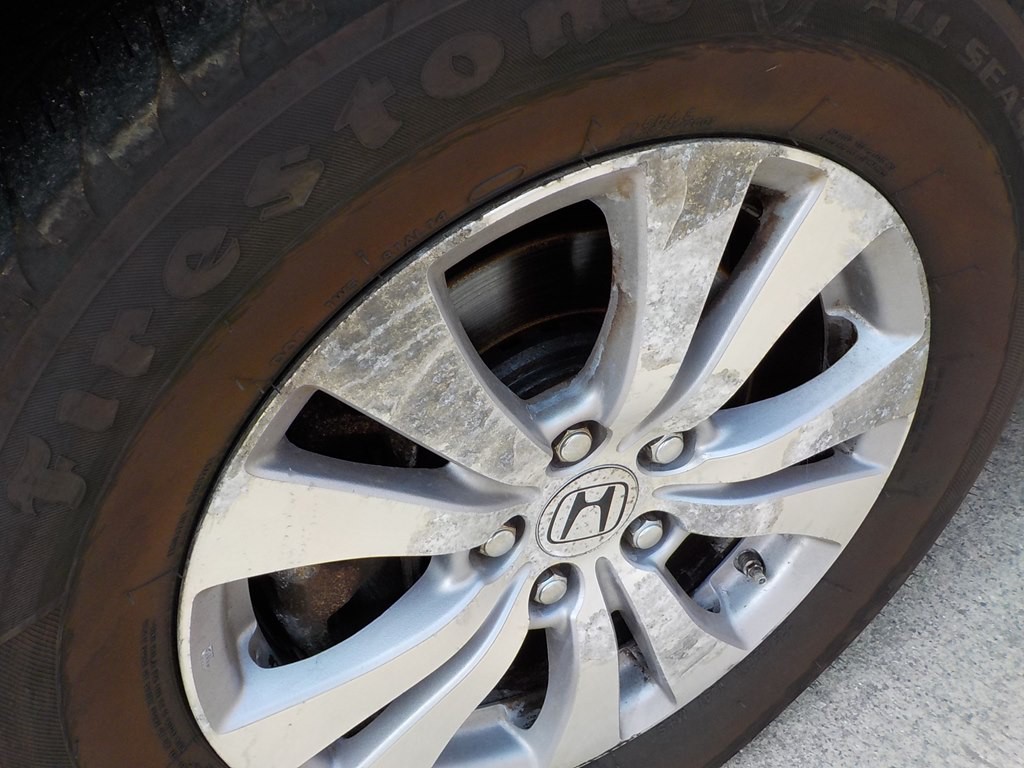 2015 Honda Odyssey Image 2