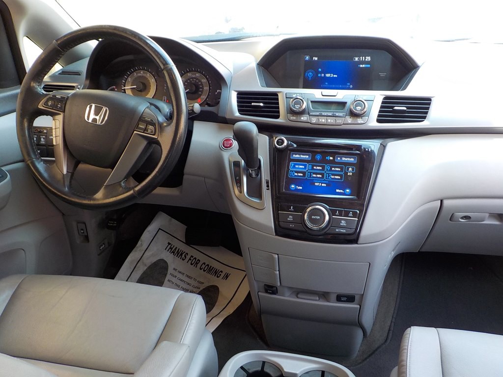 2015 Honda Odyssey Image 25