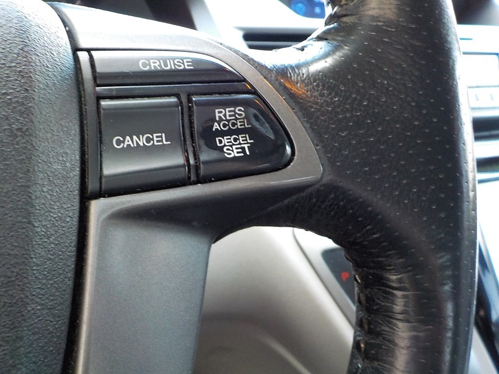 2015 Honda Odyssey Image 17