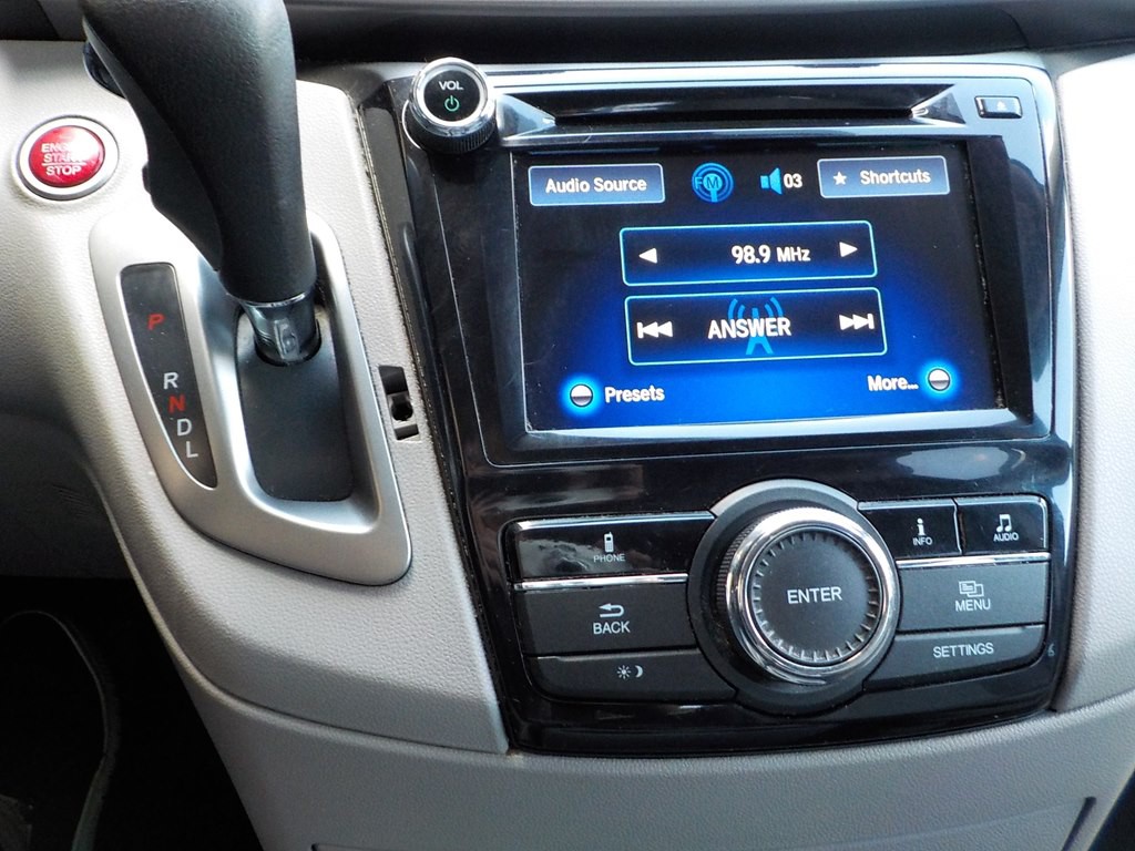 2015 Honda Odyssey Image 22