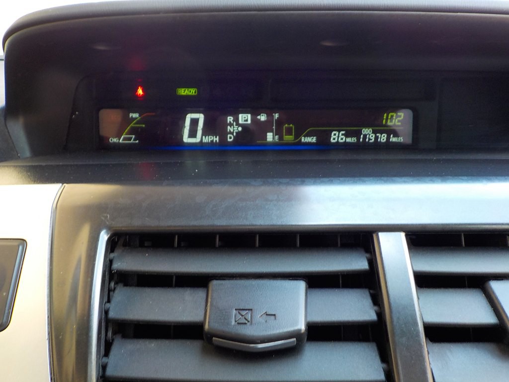 2014 Toyota Prius Image 14