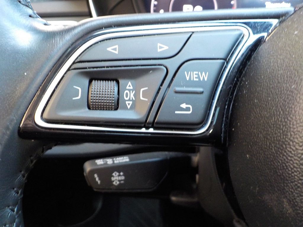 2017 Audi A4 Image 12