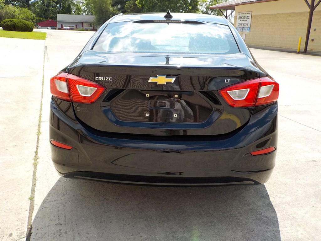 2018 Chevrolet Cruze Image 6