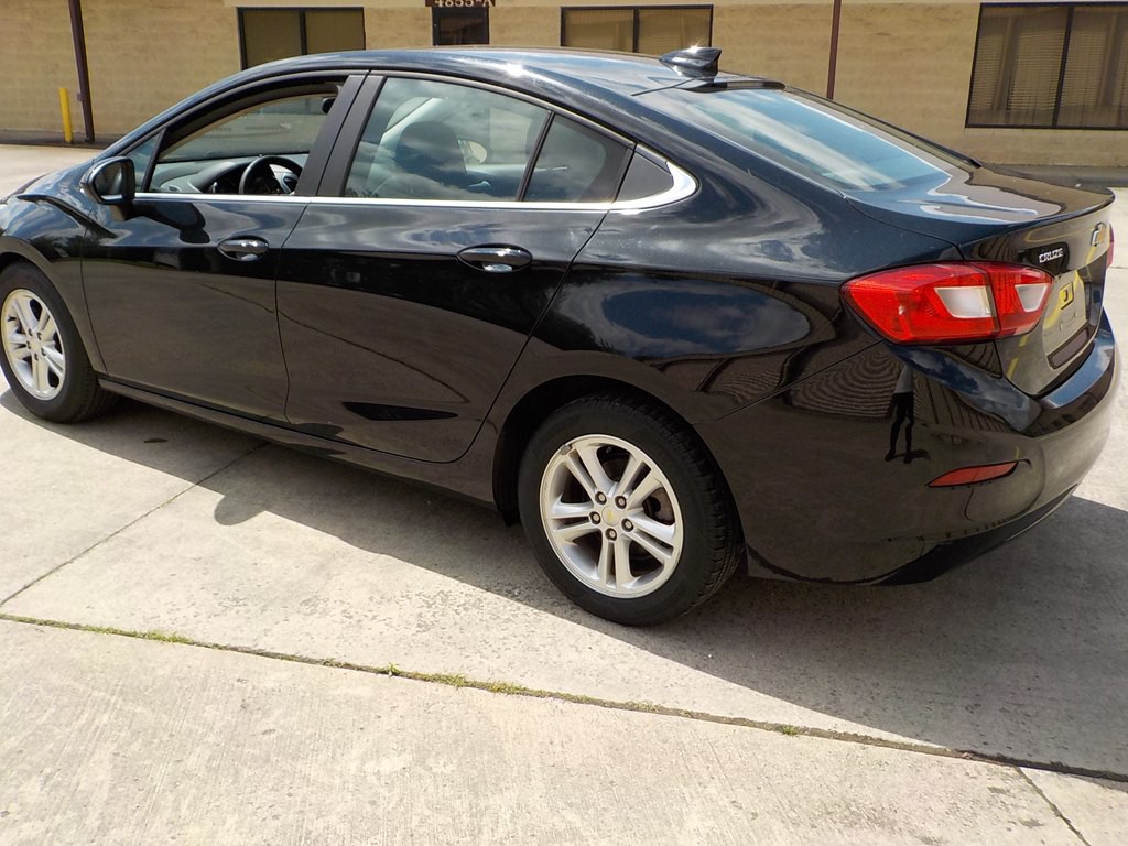 2018 Chevrolet Cruze Image 7