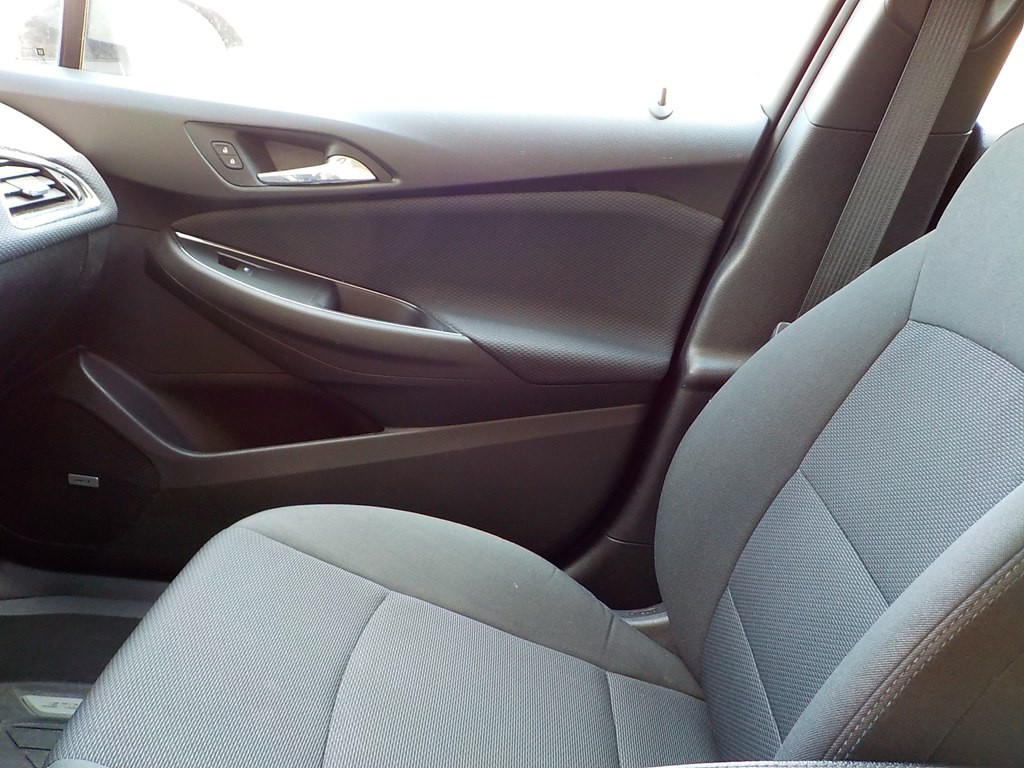 2018 Chevrolet Cruze Image 15