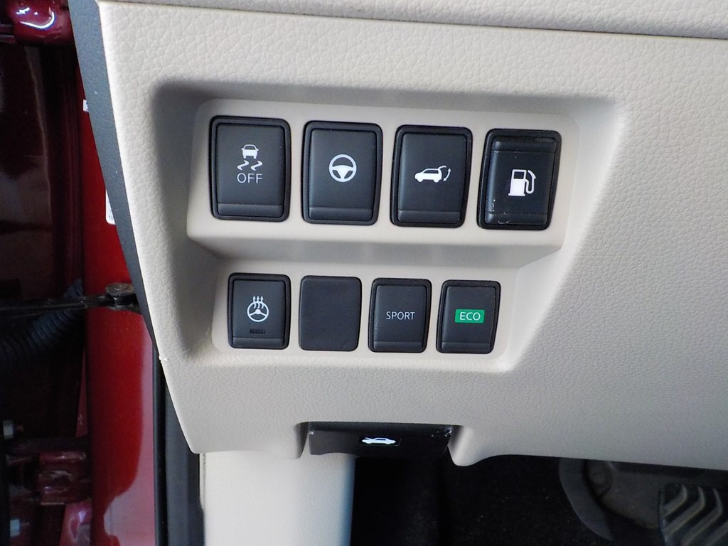 2019 Nissan Rogue Image 12