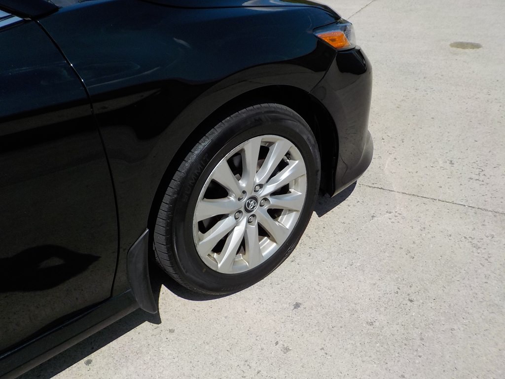 2020 Toyota Camry Image 5