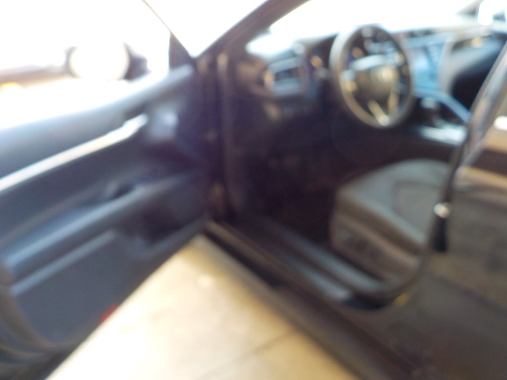 2020 Toyota Camry Image 9