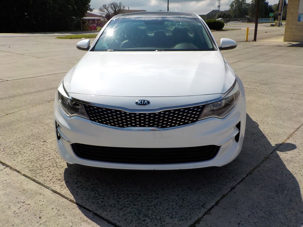 2018 Kia Optima Image 3