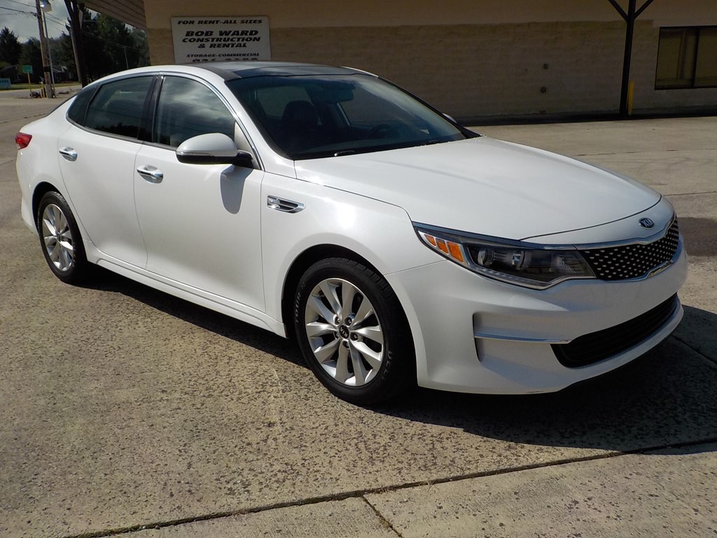 2018 Kia Optima Image 4