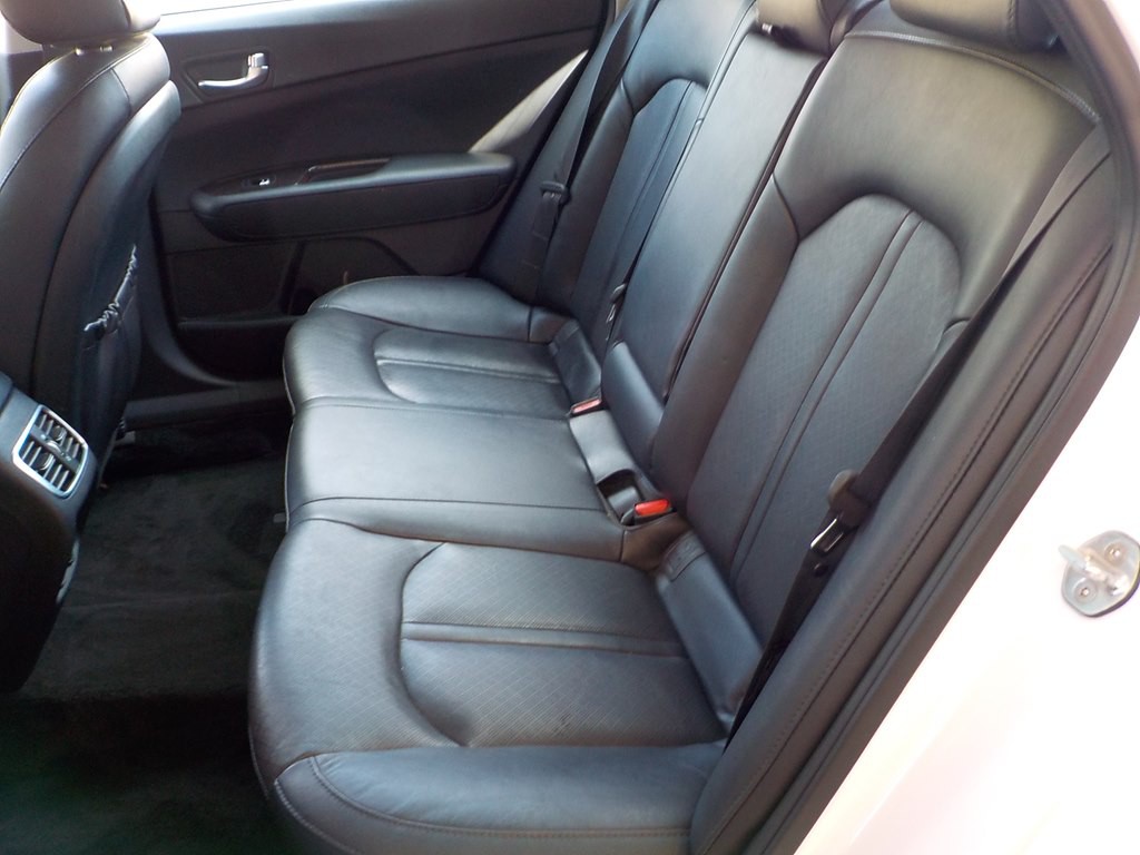 2018 Kia Optima Image 26