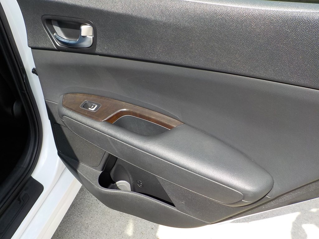 2018 Kia Optima Image 32