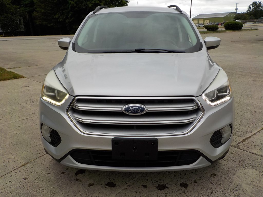 2017 Ford Escape Image 2
