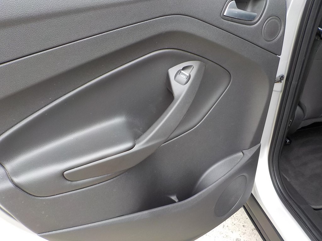 2017 Ford Escape Image 19