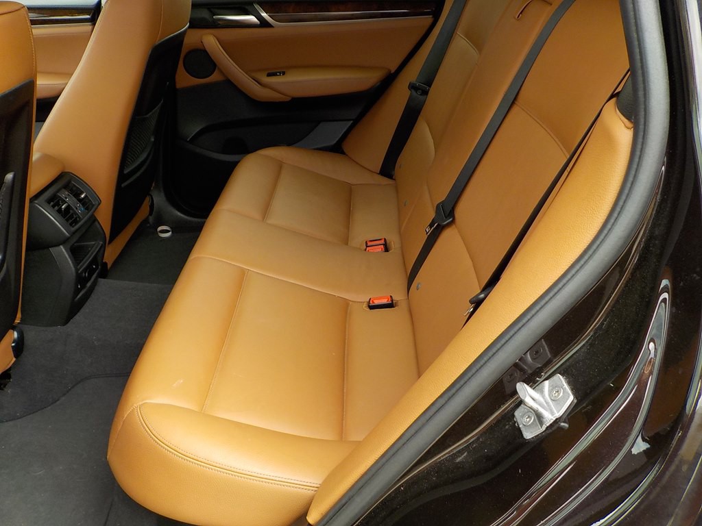 2016 BMW X3 Image 18