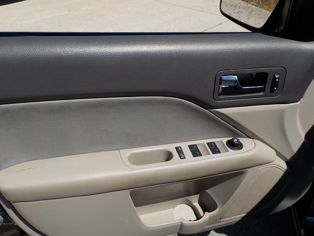 2012 Ford Fusion Image 8