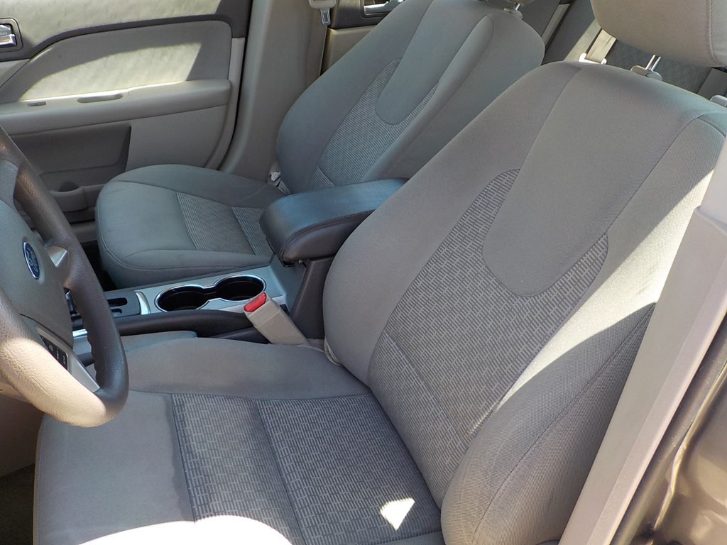 2012 Ford Fusion Image 9