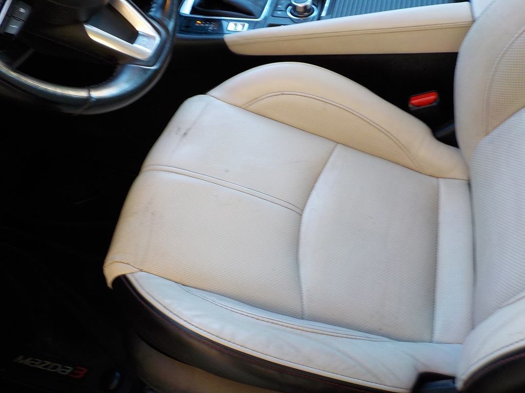 2017 Mazda Mazda3 Image 11