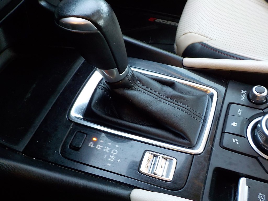 2017 Mazda Mazda3 Image 18