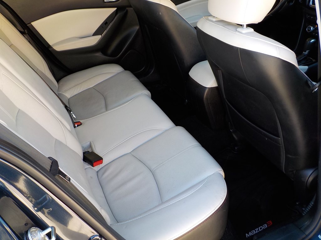 2017 Mazda Mazda3 Image 26