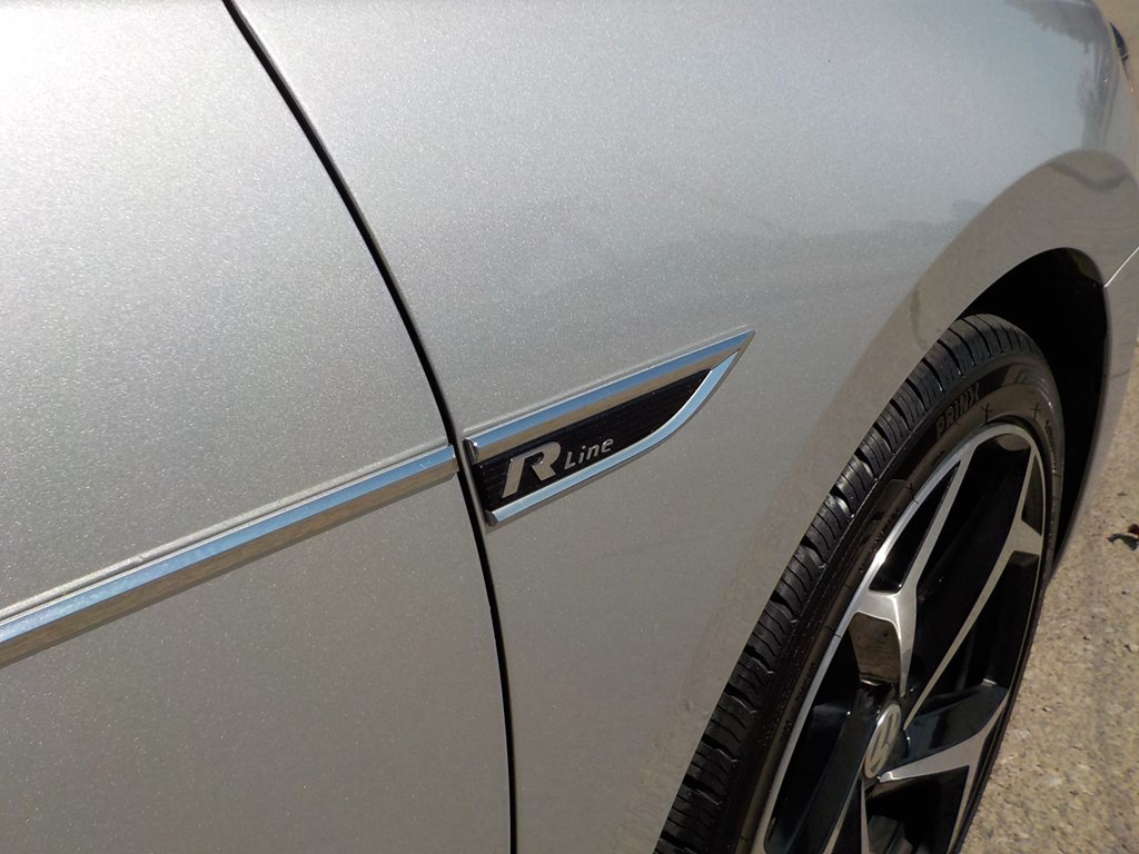 2020 Volkswagen Passat Image 5