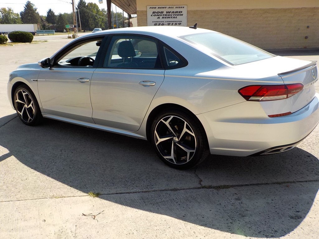 2020 Volkswagen Passat Image 8