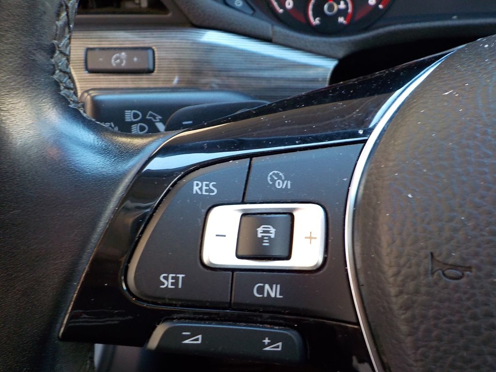 2020 Volkswagen Passat Image 12