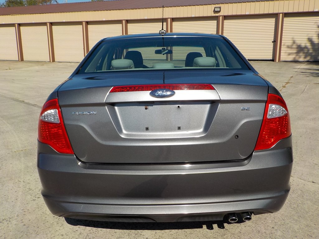 2010 Ford Fusion Image 6